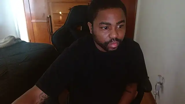 Breadwinnah online show from 10-29-25, 04:42