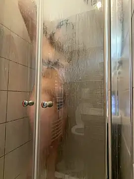 Snapshot of DreamThickCouple chatting on 07-07-26, 01:59 DreamThickCouple online show from 07-07-26, 01:59