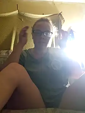 countrymomma online show from 10-17-25, 08:39