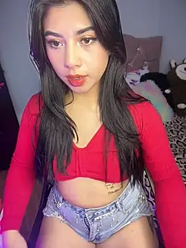 Snapshot of charlotte_queen1320 chatting on 06-09-26, 02:45 charlotte queen1320 online show from 06-09-26, 02:45