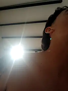 Snapshot of 18matthew chatting on 02-11-26, 04:06 18matthew online show from 02-11-26, 04:06