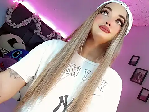 Snapshot of kattie_Sweet_ chatting on 10-26-25, 12:49 kattie Sweet  online show from 10-26-25, 12:49