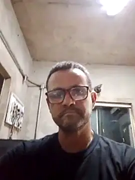 Snapshot of jssaf chatting on 02-14-26, 01:57 jssaf online show from 02-14-26, 01:57