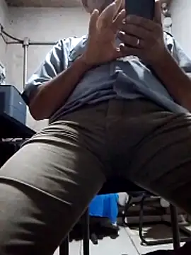 Snapshot of jssaf chatting on 02-20-26, 12:07 jssaf online show from 02-20-26, 12:07