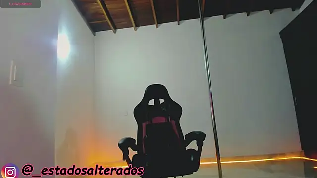 auraeroticaxxx online show from 04-01-26, 05:52