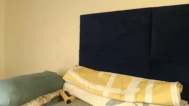 Snapshot of Sexy-Momo chatting on 11-28-25, 08:11 Sexy-Momo online show from 11-28-25, 08:11