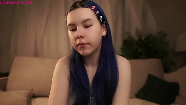 ElizSpieth online show from 02-04-26, 01:11