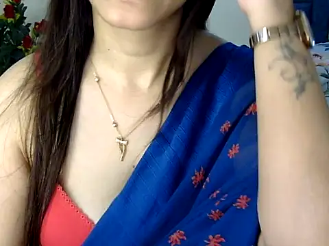 Snapshot of Rumi_cute chatting on 04-21-26, 04:45 Rumi cute online show from 04-21-26, 04:45