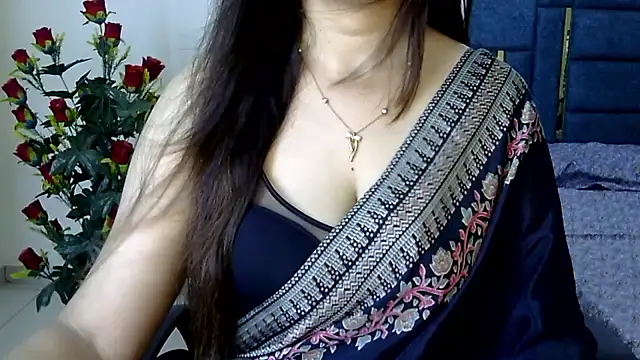 Snapshot of Rumi_cute chatting on 06-22-26, 05:21 Rumi cute online show from 06-22-26, 05:21