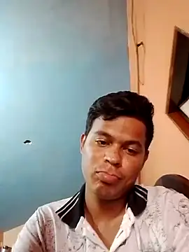 Snapshot of yomso chatting on 11-13-25, 04:39 yomso online show from 11-13-25, 04:39