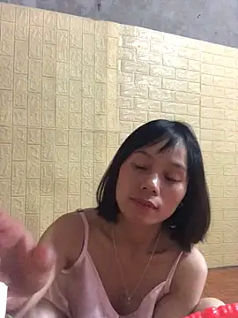 QuingLin online show from 09-11-25, 05:51