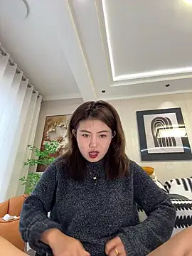 feifei 521 online show from 10-22-25, 01:17