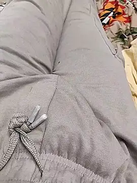 themasklover online show from 12-18-25, 04:57