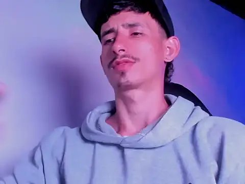 Damartinez27 online show from 03-04-26, 08:42