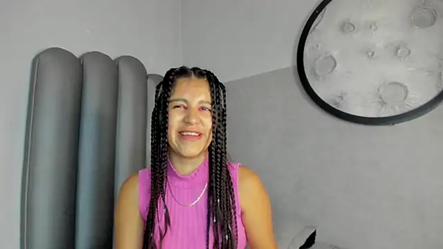 Lucy-23 online show from 04-25-26, 04:26