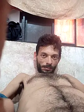 Snapshot of Lupercino chatting on 09-27-25, 03:17 Lupercino online show from 09-27-25, 03:17