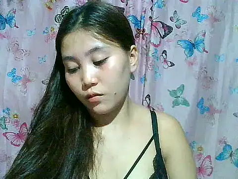 Snapshot of SexyAsianPussy4u chatting on 06-25-26, 08:19 SexyAsianPussy4u online show from 06-25-26, 08:19