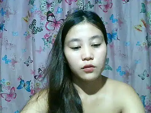 Snapshot of SexyAsianPussy4u chatting on 07-17-26, 11:53 SexyAsianPussy4u online show from 07-17-26, 11:53