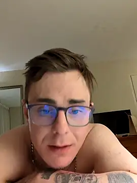 Snapshot of youngblondetwink chatting on 03-22-26, 12:19 youngblondetwink online show from 03-22-26, 12:19