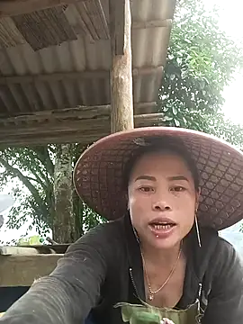 CoMay003 online show from 03-28-26, 05:40