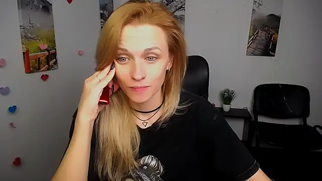 PeppyMia online show from 11-25-25, 10:59