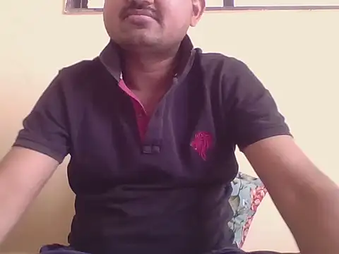 Snapshot of VadodaraBBC chatting on 02-14-26, 08:11 VadodaraBBC online show from 02-14-26, 08:11