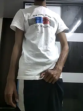 Snapshot of fckboy987 chatting on 02-24-26, 06:17 fckboy987 online show from 02-24-26, 06:17