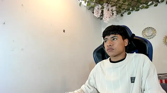 sebas boys577 online show from 10-20-25, 01:22