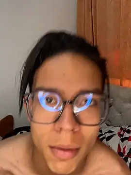 diegoand0911 online show from 04-18-26, 05:06