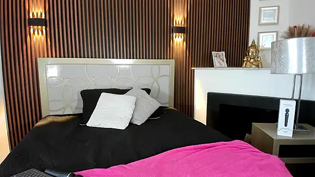 LuluBeerry online show from 01-17-26, 02:33