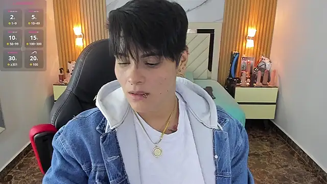 KAROLLJONES1 online show from 09-23-25, 02:58