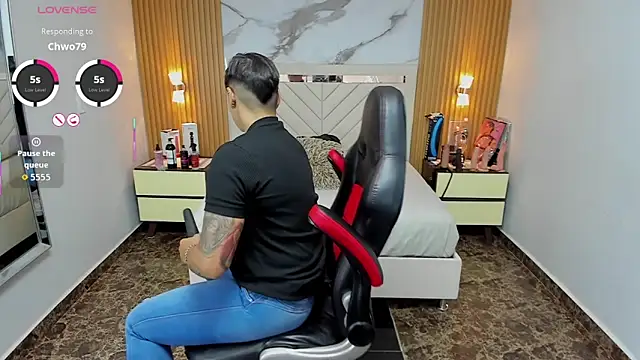 KAROLLJONES1 online show from 10-29-25, 07:37