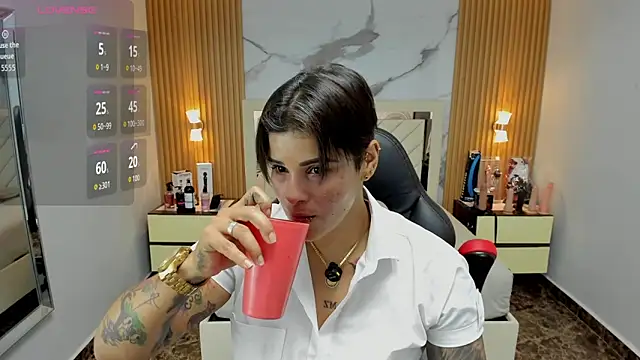 KAROLLJONES1 online show from 11-26-25, 07:26