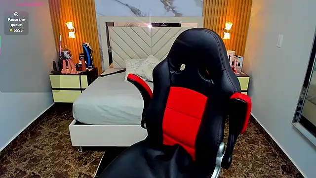 Snapshot of KAROLLJONES1 chatting on 01-17-26, 08:01 KAROLLJONES1 online show from 01-17-26, 08:01