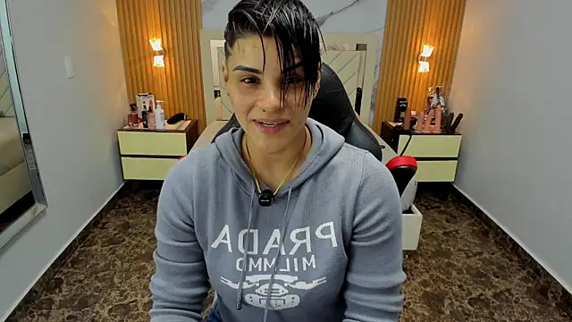 Snapshot of KAROLLJONES1 chatting on 02-04-26, 07:20 KAROLLJONES1 online show from 02-04-26, 07:20