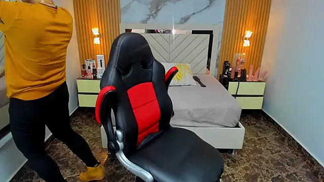 Snapshot of KAROLLJONES1 chatting on 02-05-26, 07:18 KAROLLJONES1 online show from 02-05-26, 07:18