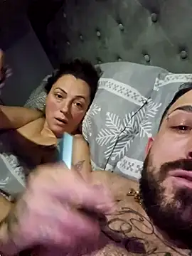 Snapshot of passioneeterna chatting on 12-14-25, 11:20 passioneeterna online show from 12-14-25, 11:20