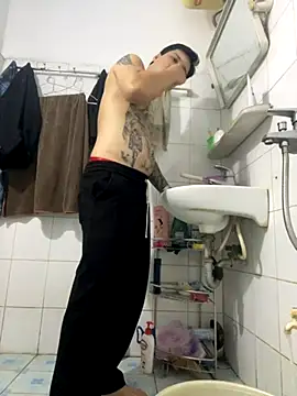 Snapshot of 1jdjdjsj chatting on 10-16-25, 05:14 1jdjdjsj online show from 10-16-25, 05:14