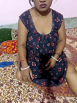 Snapshot of Cute-Swewty chatting on 10-01-25, 01:39 Cute-Swewty online show from 10-01-25, 01:39