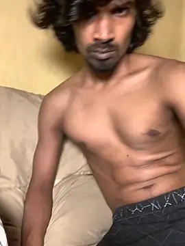 Snapshot of Serah99 chatting on 11-18-25, 10:09 Serah99 online show from 11-18-25, 10:09