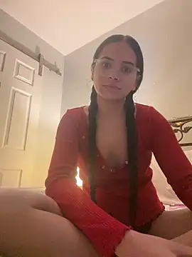 Snapshot of vixxnovalee chatting on 02-21-26, 07:20 vixxnovalee online show from 02-21-26, 07:20