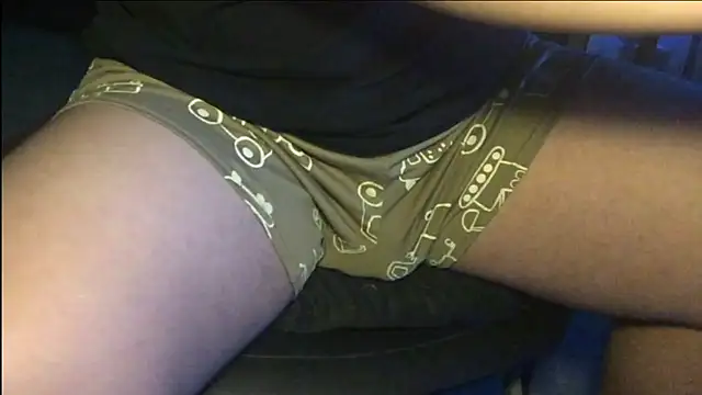 MinhTuan2002 online show from 11-23-25, 08:19