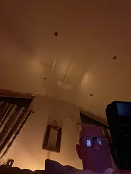 philefc online show from 11-26-25, 05:14