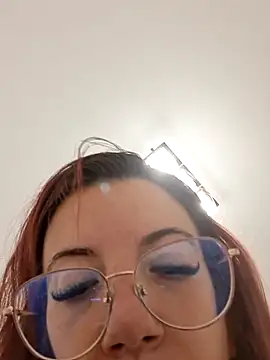 Snapshot of Anayssa_ chatting on 09-22-25, 07:27 Anayssa online show from 09-22-25, 07:27