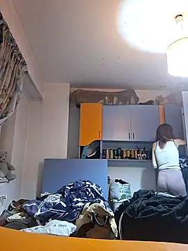 Snapshot of Anayssa_ chatting on 11-21-25, 07:34 Anayssa online show from 11-21-25, 07:34