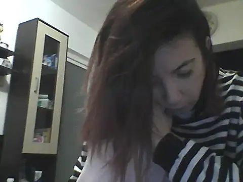 Snapshot of Anayssa_ chatting on 02-28-26, 09:05 Anayssa online show from 02-28-26, 09:05