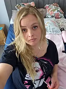 Bridgette03 online show from 10-15-25, 02:22