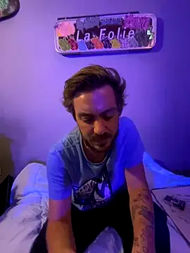 3615-ULLA online show from 11-21-25, 03:05