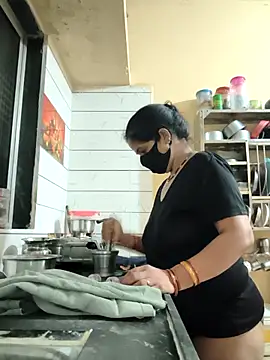 Gk 99999 online show from 03-11-26, 01:00