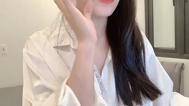 Snapshot of ___Lily___ chatting on 06-06-26, 04:33 Lily online show from 06-06-26, 04:33